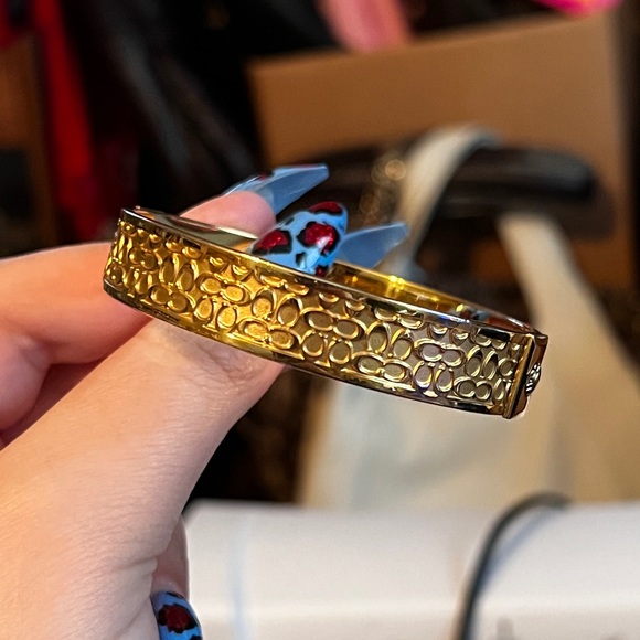 COACH Signature “C” GOLD BANGLE BRACELET - Picture 12 of 16